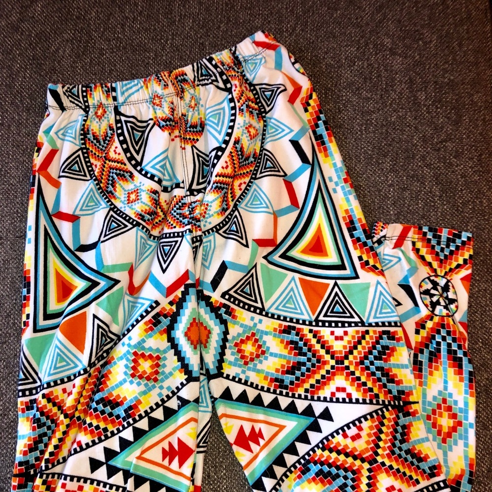 Cool and colorful leggings bundle!